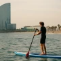 Hacer paddle surf en Barcelona: vive una experiencia única en el Mediterráneo