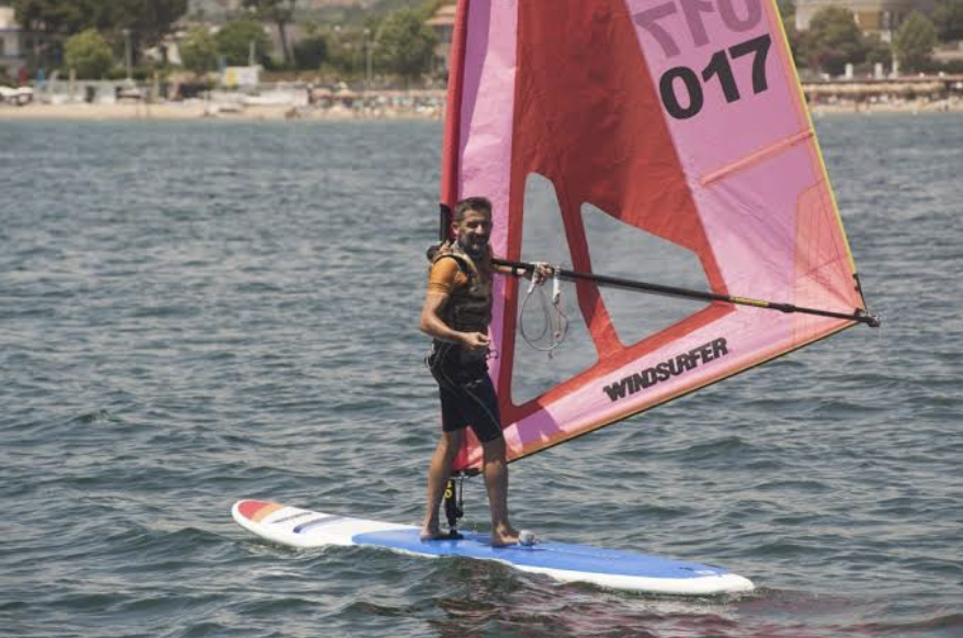 Windsurfer Drassana i Club de Patí Vela Català