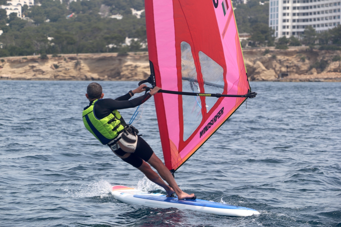 Drassana i Club de Patí Vela Català Prova de nivell amb Windsurfer